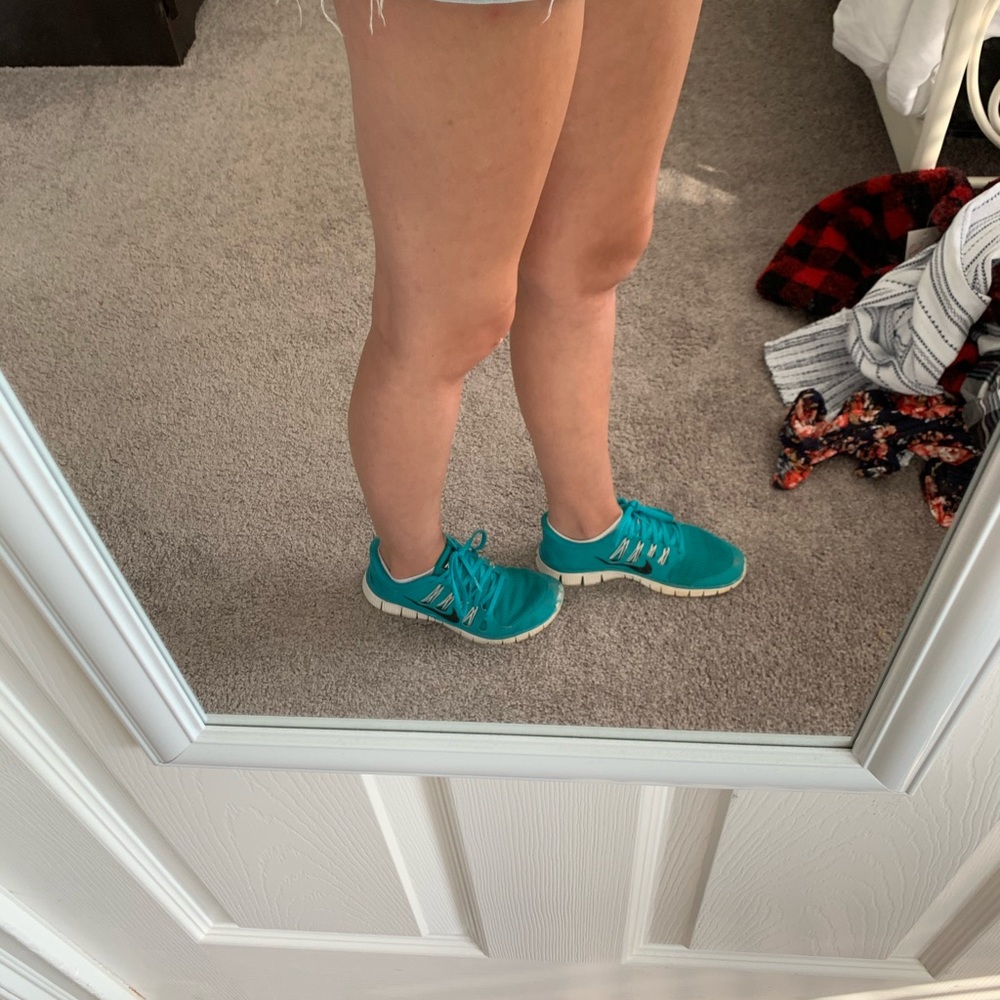 6.5 teal nike shoes - Picture 4 of 5